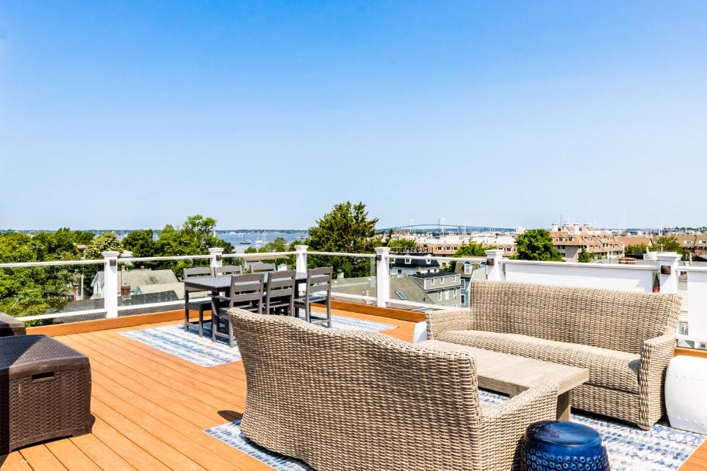 Apartment with Sea View interior